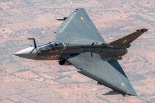 HAL_Tejas_(LA-5018)_of_Squadron_18_Flying_Bullets.jpg