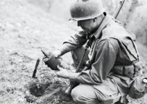 WWII-Landmines6.jpg